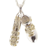  Click to view Mixed jig shoe / pump pendant