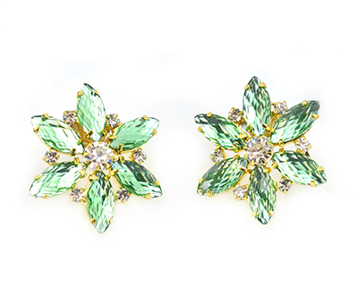 Flower Earrings - Light Green Diamantes
